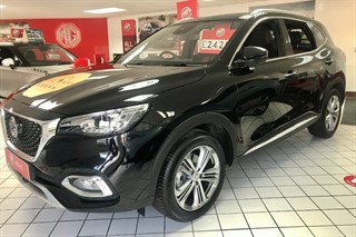 MG HS