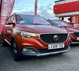 MG ZS