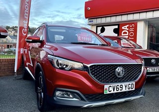 MG ZS