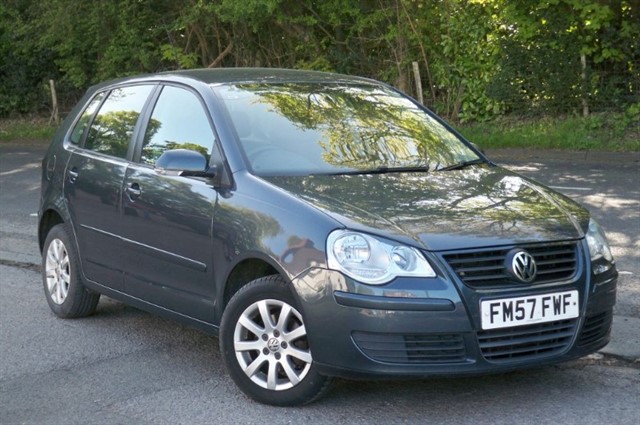 Volkswagen Polo in Tadworth Surrey