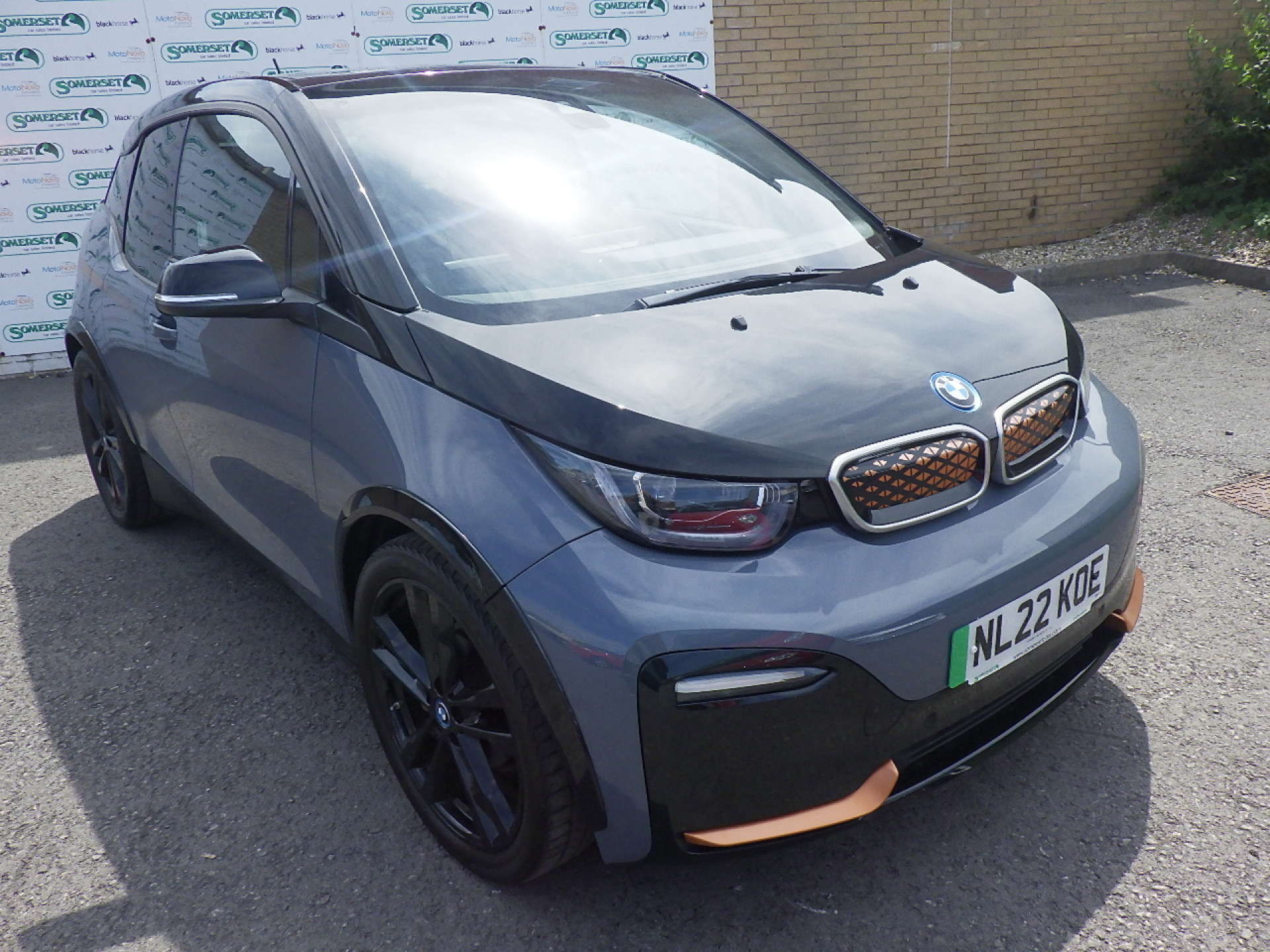 2022 BMW I3