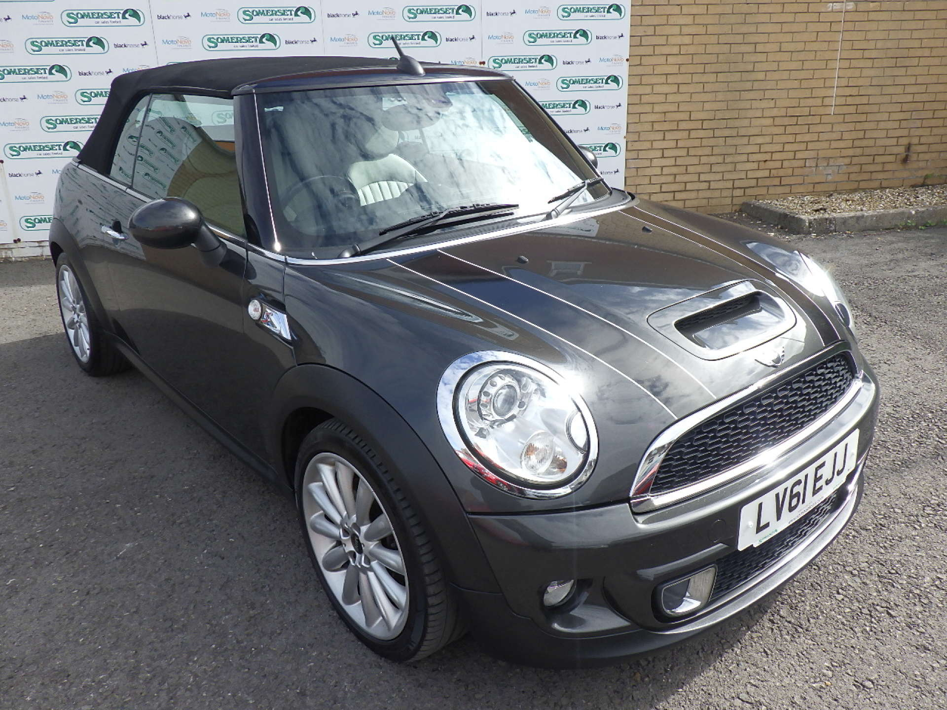 2011 Mini Convertible