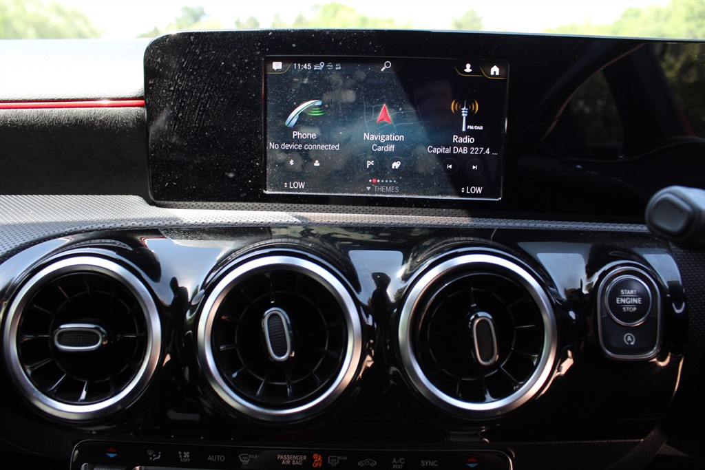 2018 68 MERCEDES-BENZ A CLASS