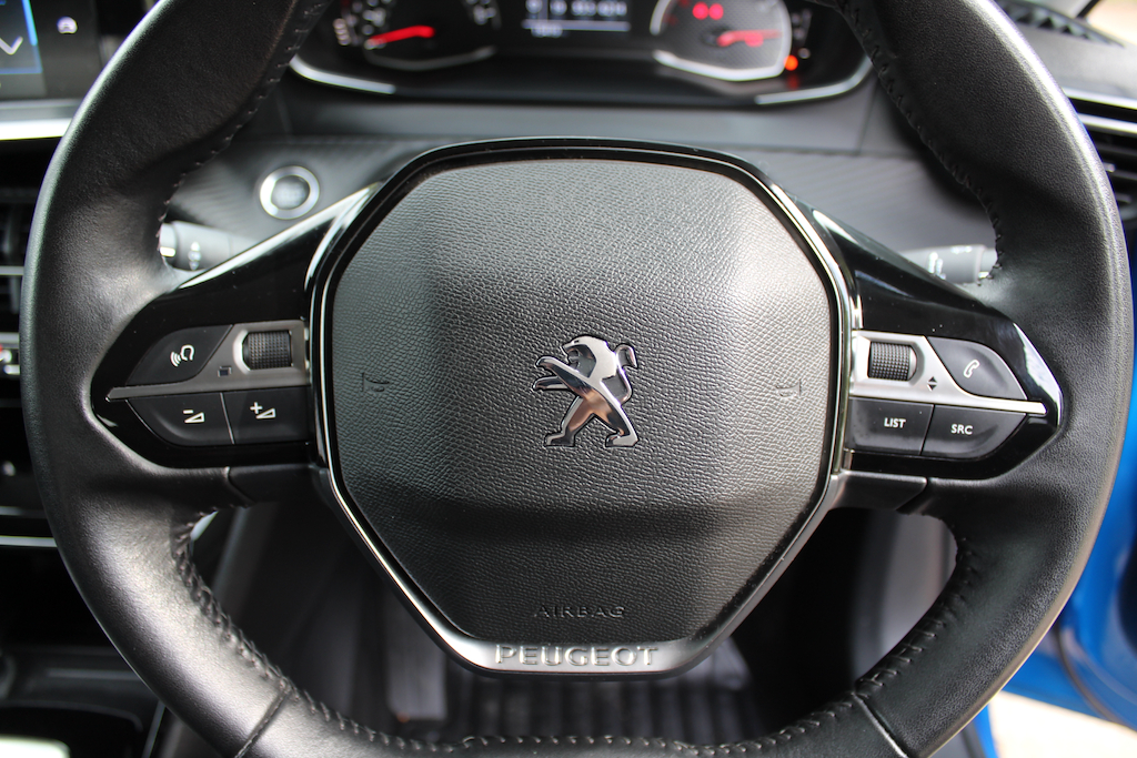 2021 21 PEUGEOT 208