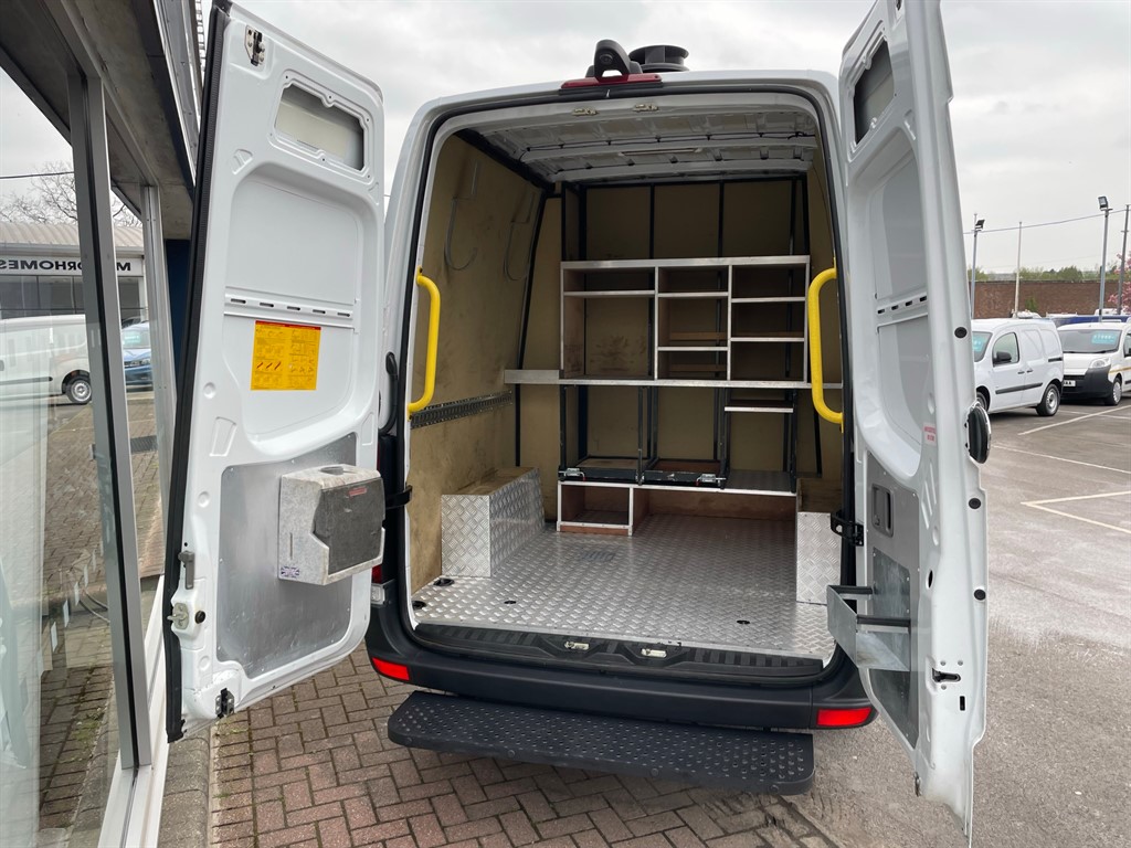 Used mercedes hot sale sprinter cargo van