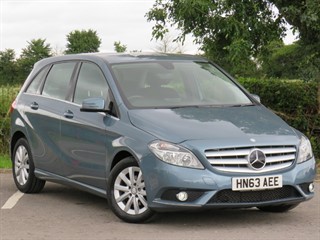 Mercedes B180