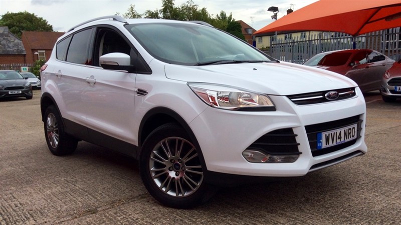 What is the kerb weight of a ford kuga #10