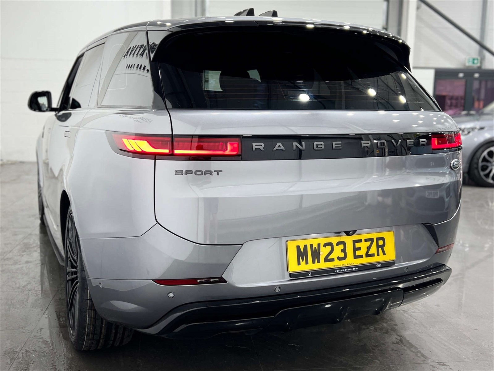 Used Land Rover Range Rover Sport Dynamic SE D MHEV Auto 4WD ...