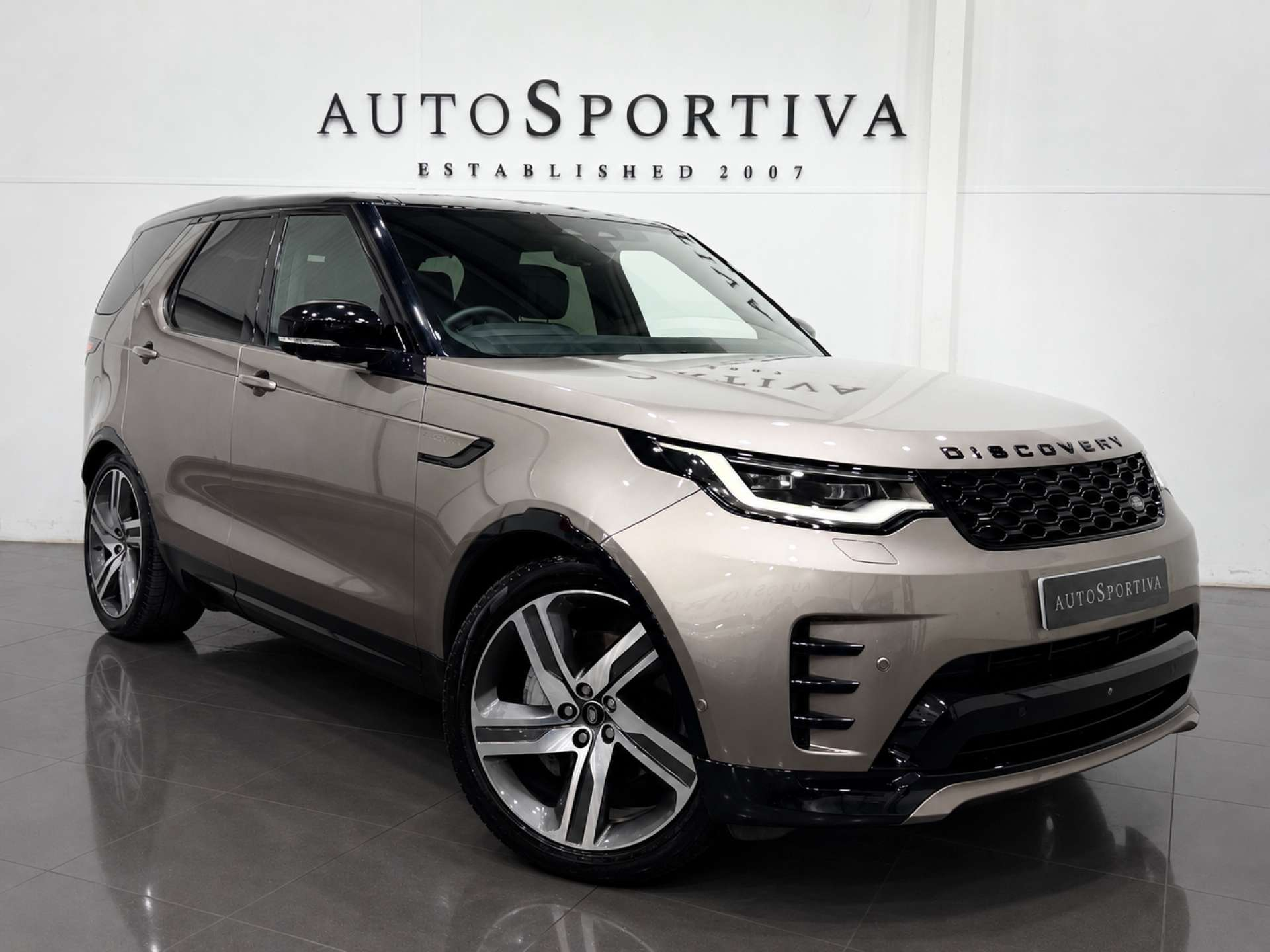 2023 Land Rover Discovery