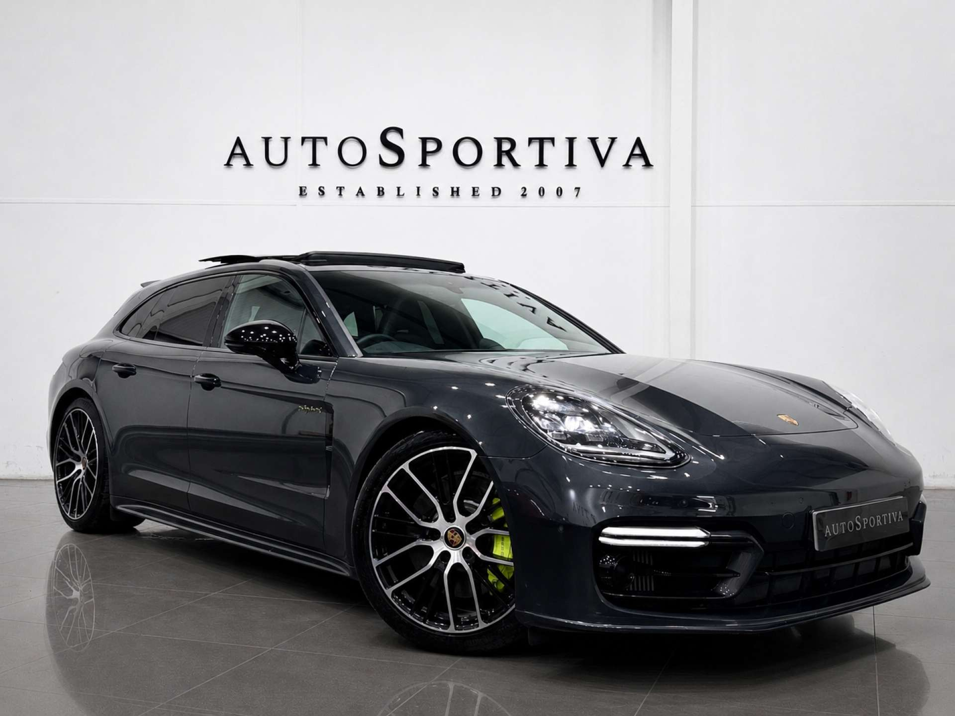 2023 Porsche Panamera