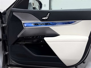 Used BMW 750e from Auto-Sportiva