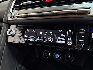 Used Genesis G70 from Auto-Sportiva