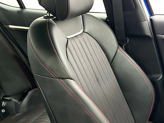 Used Genesis G70 from Auto-Sportiva
