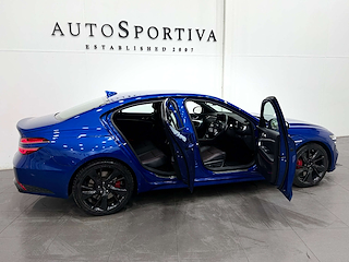 Used Genesis G70 from Auto-Sportiva