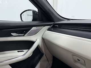 Used Jaguar F-Pace from Auto-Sportiva