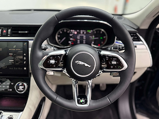 Used Jaguar F-Pace from Auto-Sportiva