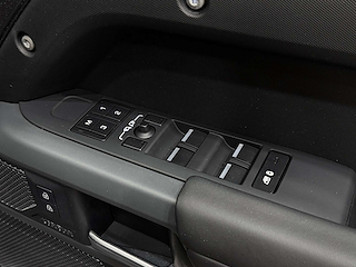 Used Land Rover Defender from Auto-Sportiva