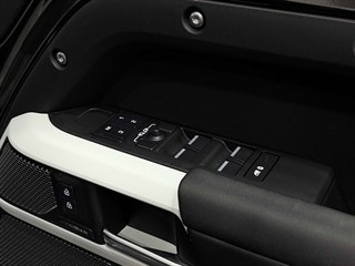 Used Land Rover Defender from Auto-Sportiva
