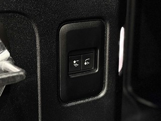 Used Land Rover Defender from Auto-Sportiva