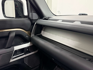 Used Land Rover Defender from Auto-Sportiva