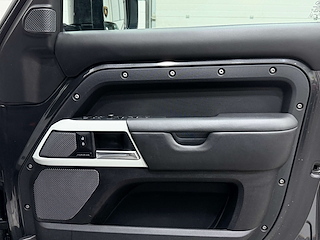 Used Land Rover Defender from Auto-Sportiva