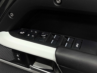 Used Land Rover Defender from Auto-Sportiva