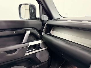 Used Land Rover Defender from Auto-Sportiva