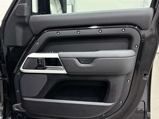 Used Land Rover Defender from Auto-Sportiva