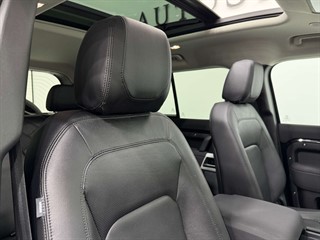 Used Land Rover Defender from Auto-Sportiva