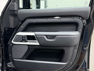 Used Land Rover Defender from Auto-Sportiva