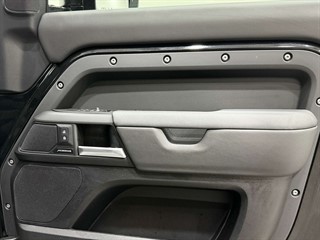 Used Land Rover Defender from Auto-Sportiva
