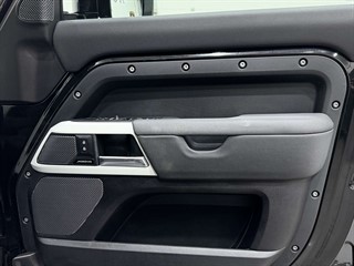 Used Land Rover Defender from Auto-Sportiva