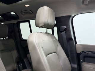 Used Land Rover Defender from Auto-Sportiva