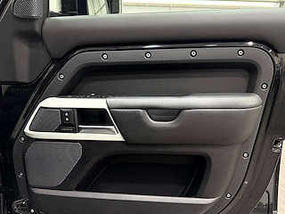 Used Land Rover Defender from Auto-Sportiva
