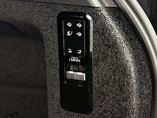 Used Land Rover Range Rover from Auto-Sportiva