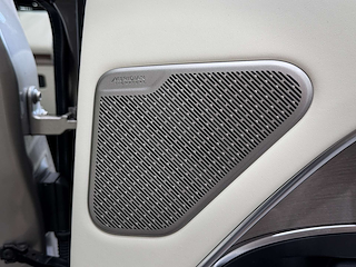 Used Land Rover Range Rover from Auto-Sportiva