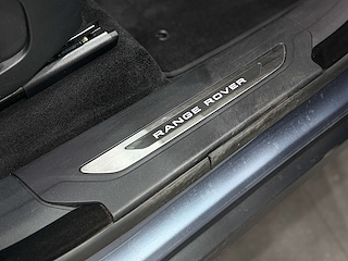 Used Land Rover Range Rover Velar from Auto-Sportiva