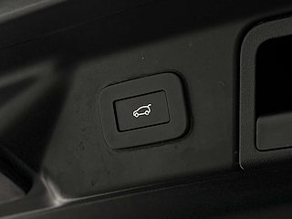 Used Land Rover Range Rover Velar from Auto-Sportiva