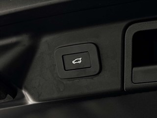 Used Land Rover Range Rover Velar from Auto-Sportiva
