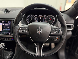 Used Maserati Levante from Auto-Sportiva