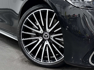 Used Mercedes 500 from Auto-Sportiva