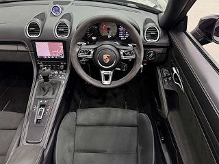 Used Porsche 718 Boxster from Auto-Sportiva