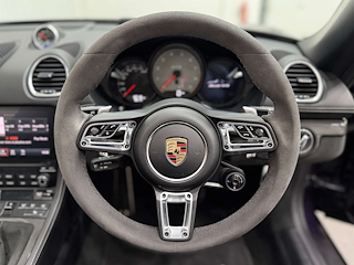 Used Porsche 718 Boxster from Auto-Sportiva