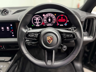 Used Porsche Cayenne from Auto-Sportiva