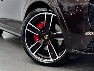 Used Porsche Cayenne from Auto-Sportiva