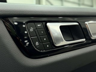 Used Porsche Cayenne from Auto-Sportiva