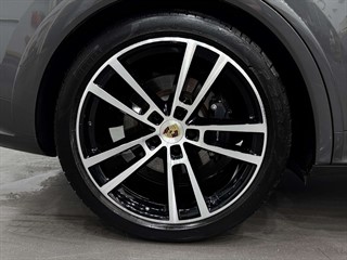Used Porsche Cayenne from Auto-Sportiva