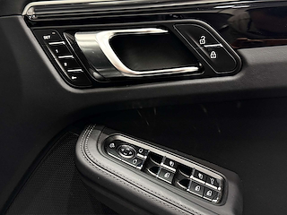 Used Porsche Macan from Auto-Sportiva
