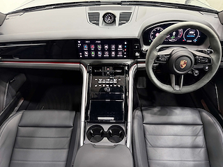 Used Porsche Panamera from Auto-Sportiva