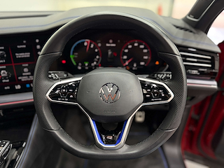 Used Volkswagen Touareg from Auto-Sportiva